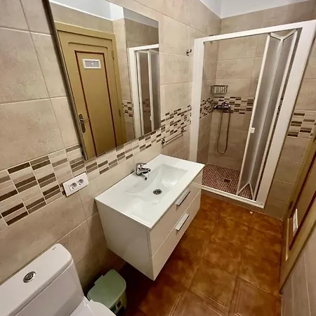 Apartament Lovely Spacious In The Center - Vilaflor